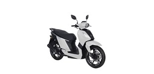 Sym Fugue 125i AC ABS 2026 vs Peugeot Tweet 125 Active 2026
