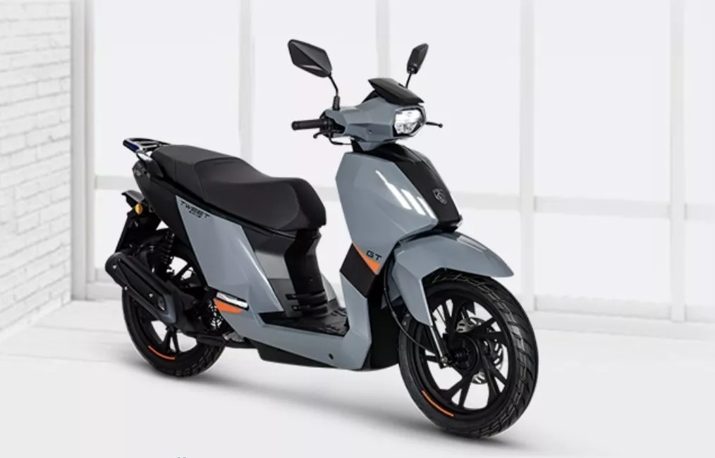 Peugeot Tweet 125 GT Peugeot Tweet 125 GT