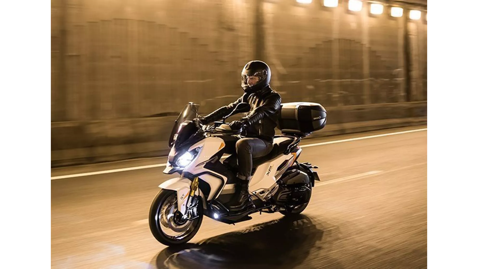 Peugeot XP 400 GT - Image 9 Peugeot XP 400 GT - Image 9