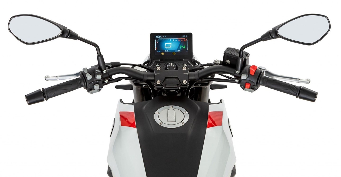 Peugeot PM-01 125 Roadster ABS