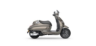 Peugeot Django Cafe Racer 2026 vs Peugeot Pulsion EVO 125 Urban 2026