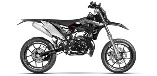 Rieju MRT 50 2021 vs Peugeot XP6 Supermotard 2026