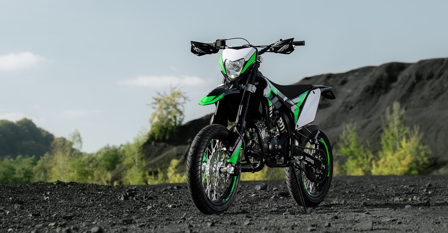 Peugeot XP6 Supermotard R