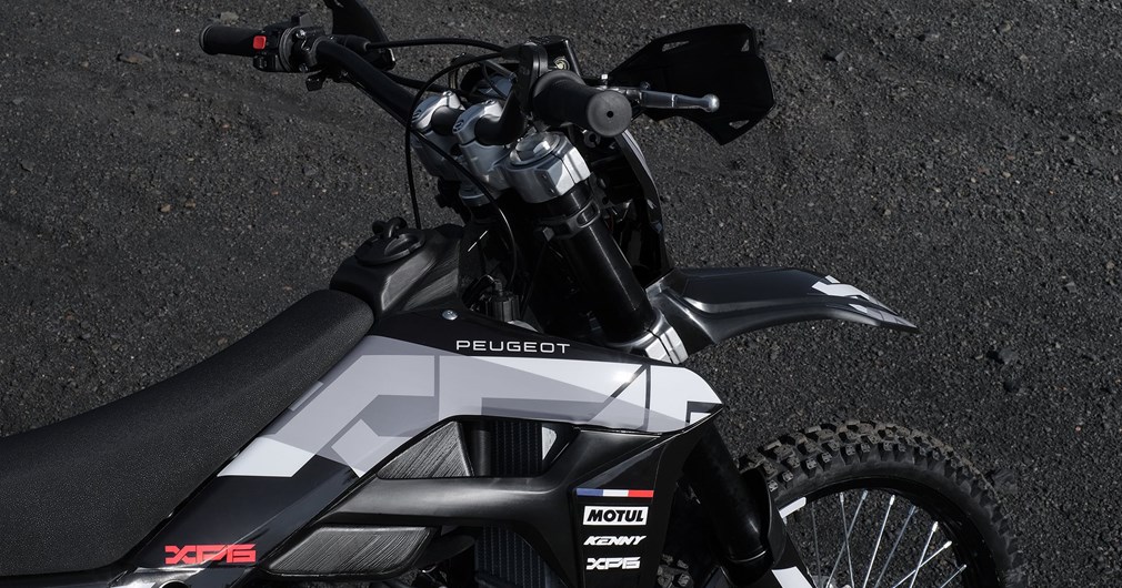 XP6 Enduro R