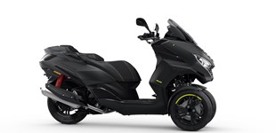 Peugeot Metropolis RX-R 2026 vs Kymco CV3 575i ABS 2026