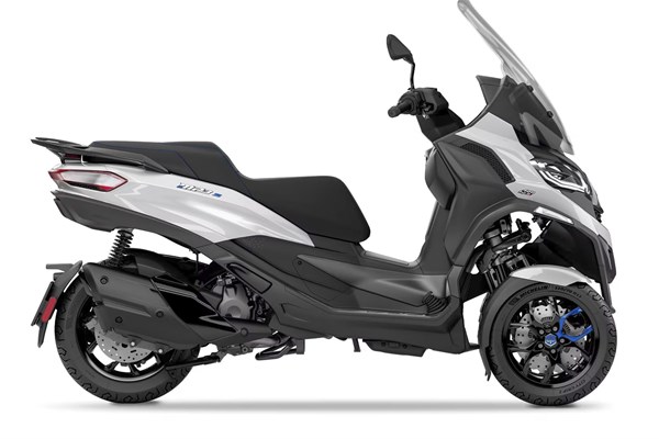 Piaggio MP3 400 Sport () - Bild 2