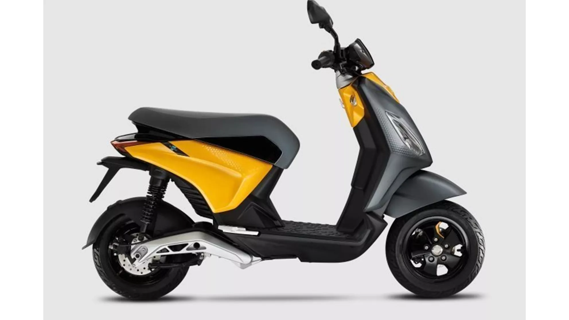 Piaggio 1 + - Slika 3 Piaggio 1 + - Slika 3