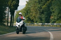 Piaggio MP3 310 2026 - Bild 3