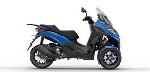 Piaggio MP3 400 Sport 2026 vs Piaggio MP3 310 Sport 2026