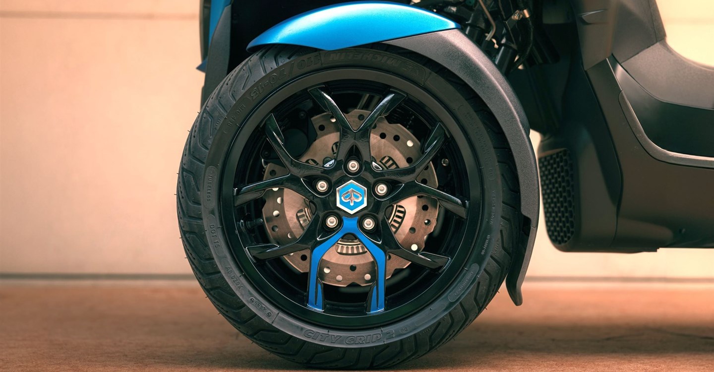 Piaggio MP3 310 Sport