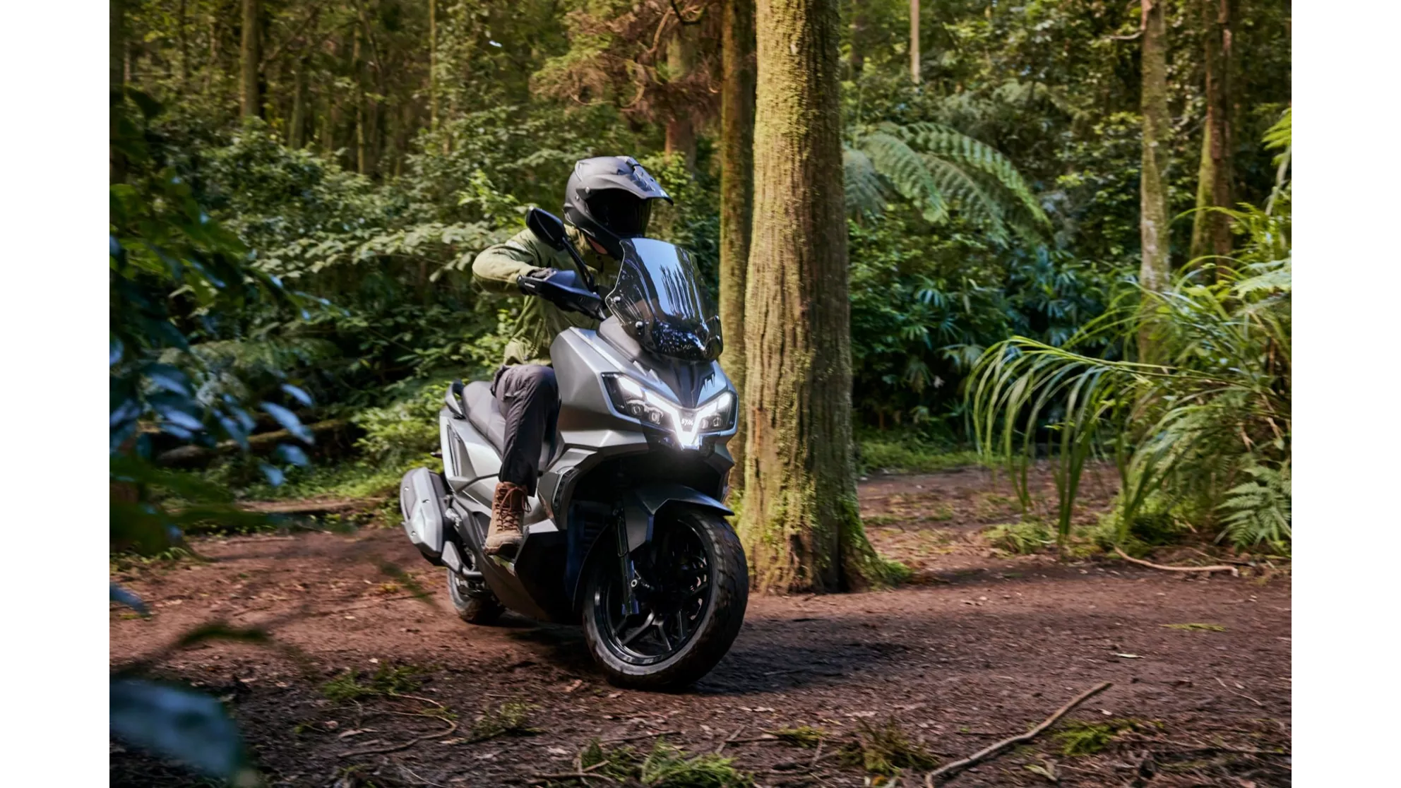 Sym ADX 300 - Bild 2 Sym ADX 300 - Bild 2