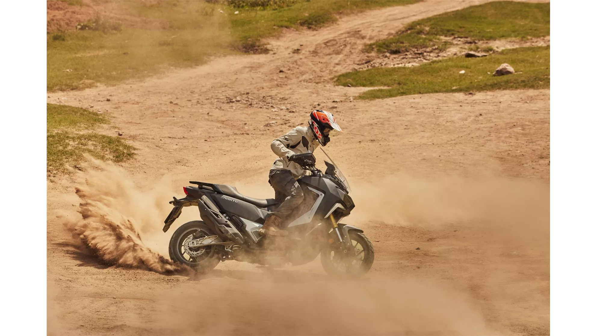 Sym ADX 400 TG - afbeelding 1 Sym ADX 400 TG - afbeelding 1