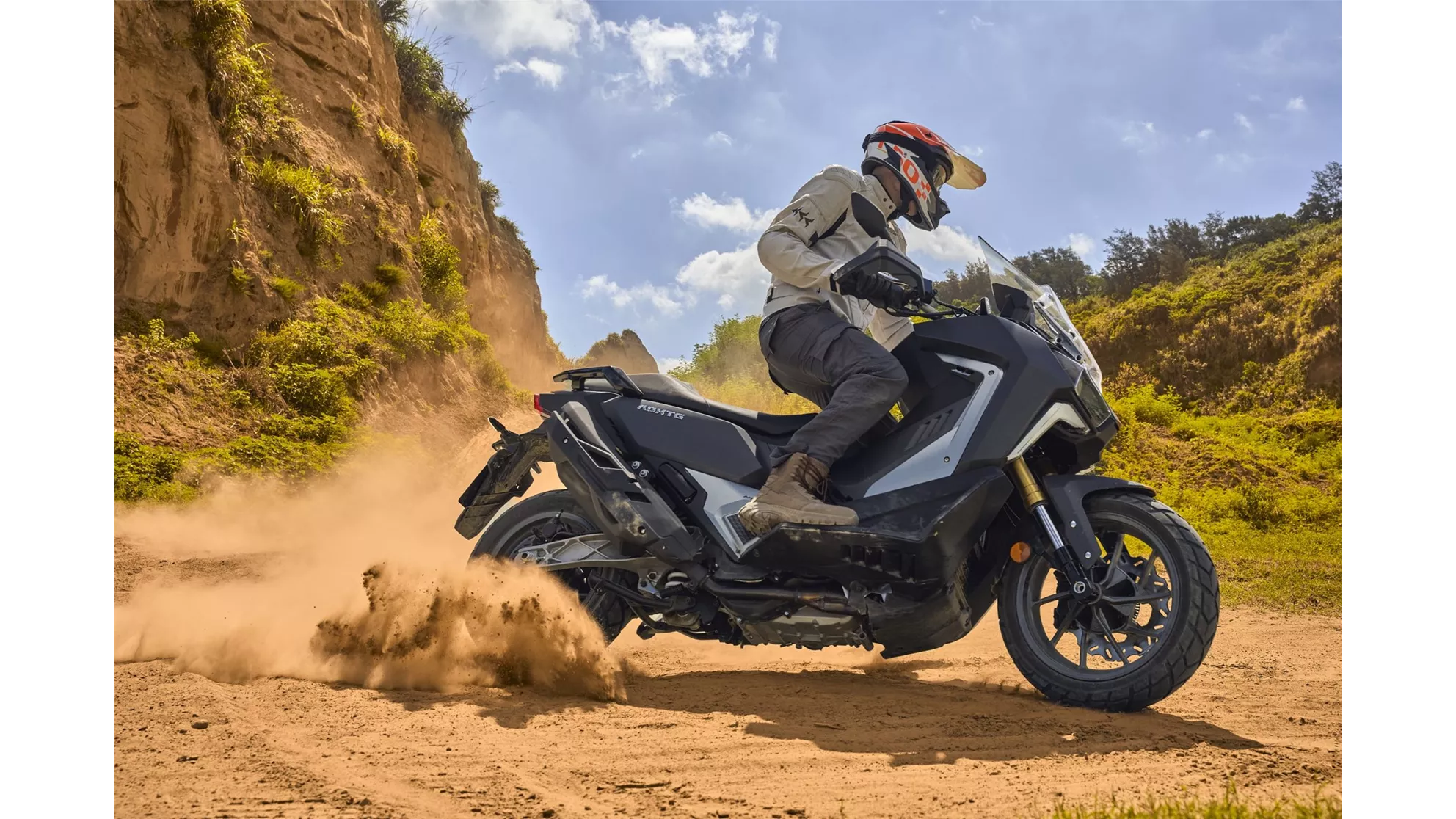 Sym ADX 400 TG - afbeelding 8 Sym ADX 400 TG - afbeelding 8