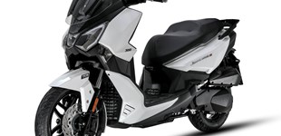 Sym Joyride 300 2025 vs Sym Joyride 16 300 2026