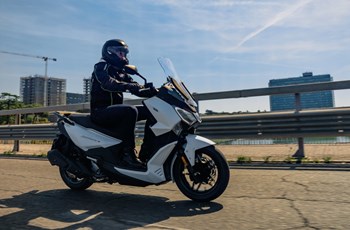 Sym Joyride 16 300 2026 - Bild 4