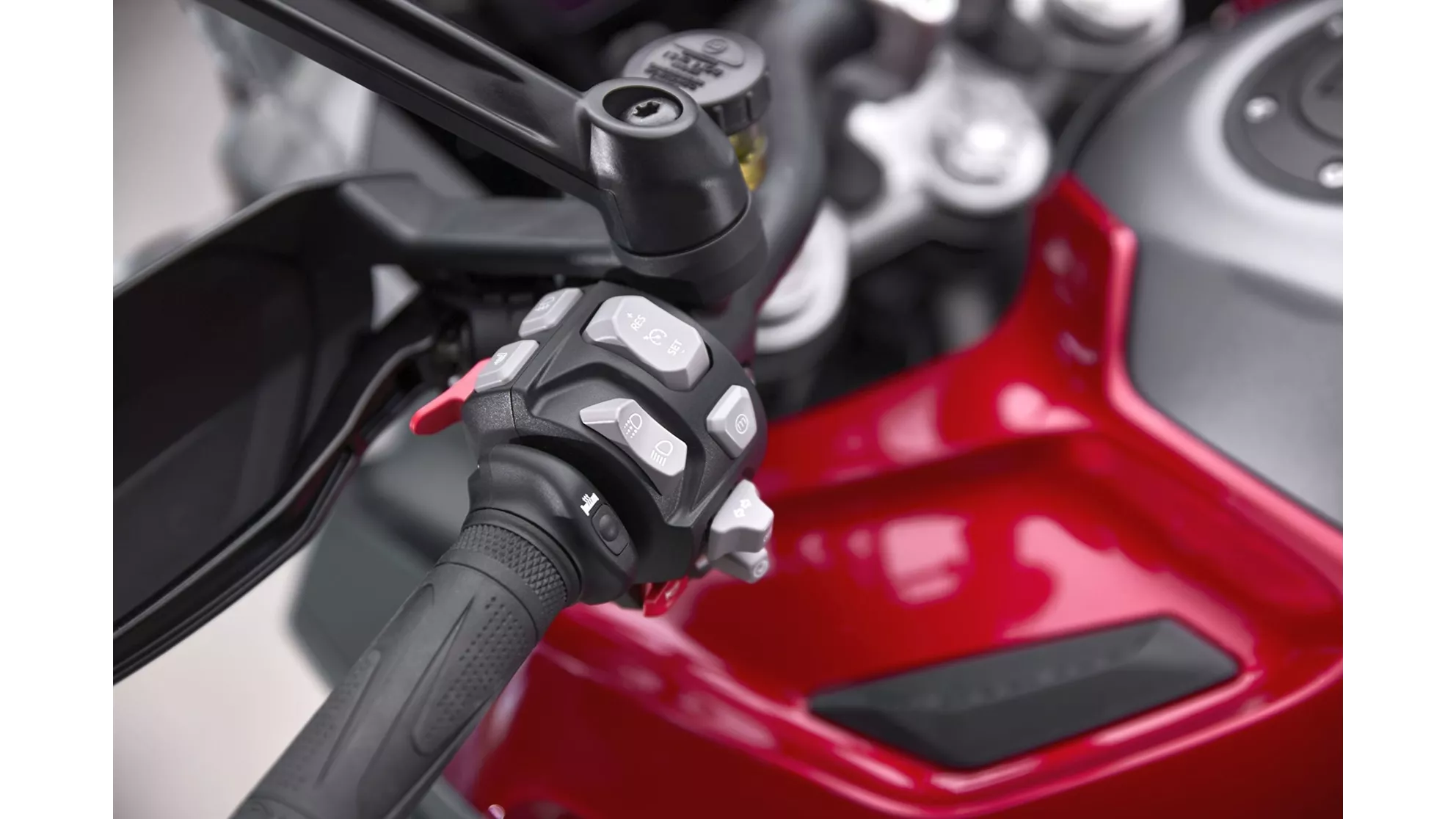 Triumph Tiger 1200 GT Explorer - Слика 10 Triumph Tiger 1200 GT Explorer - Слика 10