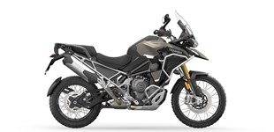 Triumph Tiger 1200 GT Explorer 2025 vs Triumph Tiger 1200 Rally Explorer 2026
