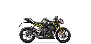 Triumph Street Triple 765 Moto2 Edition 2023 vs Triumph Street Triple 765 Moto2 Edition 2026