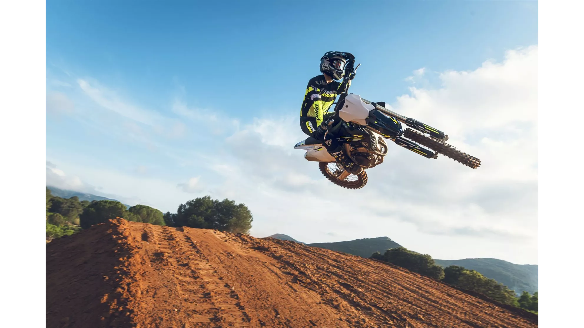 Triumph TF 250-X - Image 2 Triumph TF 250-X - Image 2