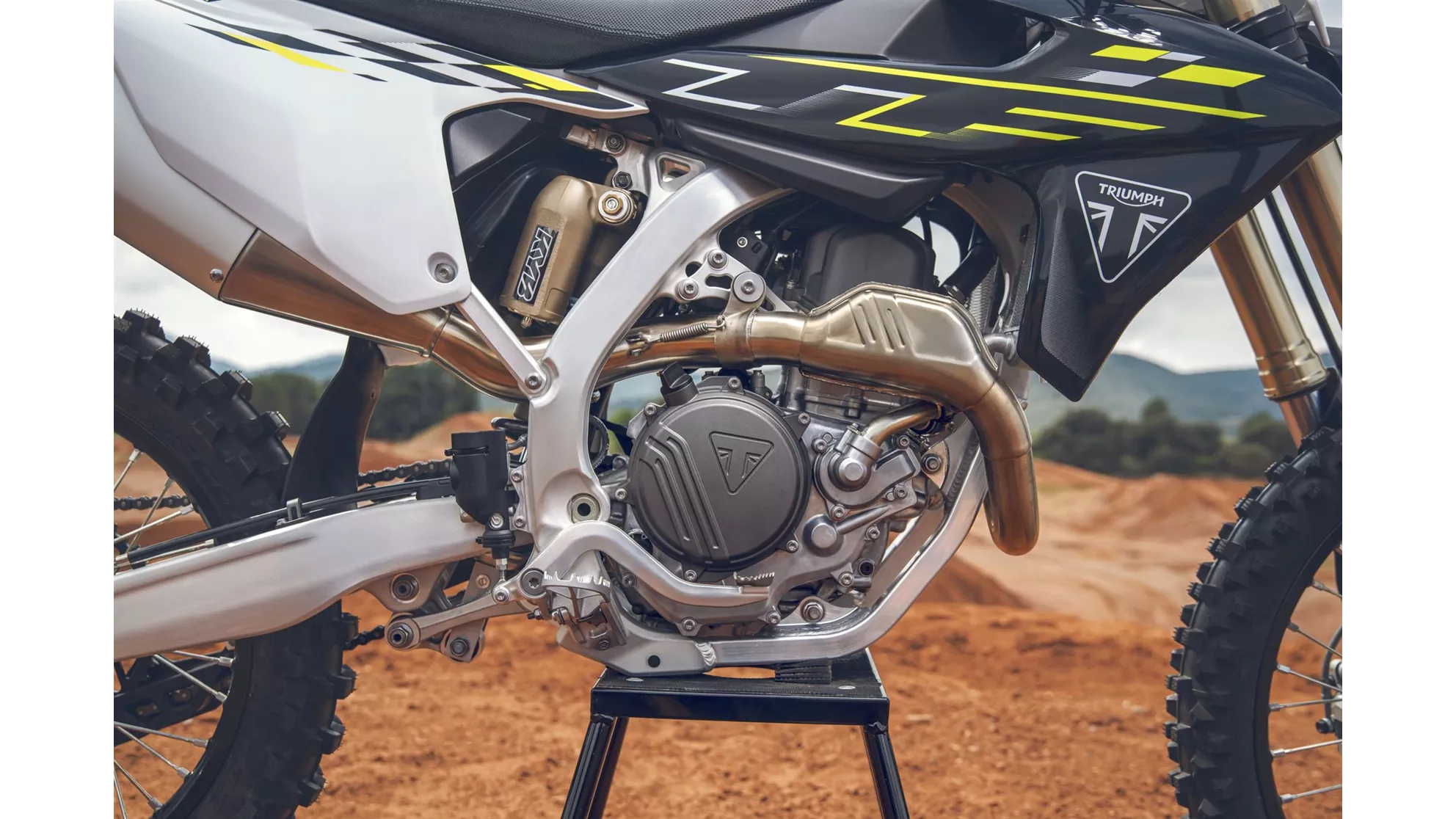 Triumph TF 450-X - Bild 10 Triumph TF 450-X - Bild 10