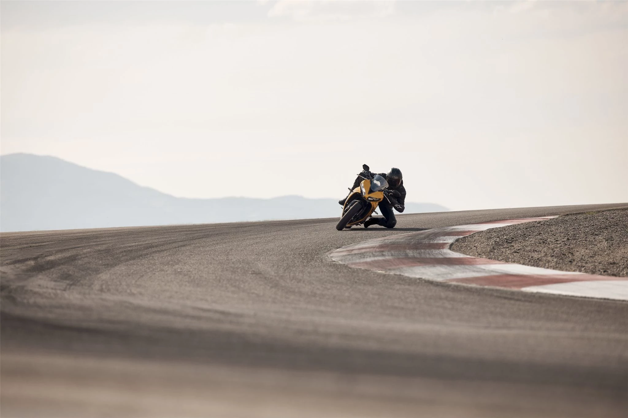 Triumph Daytona 660 2026 - Bild 44