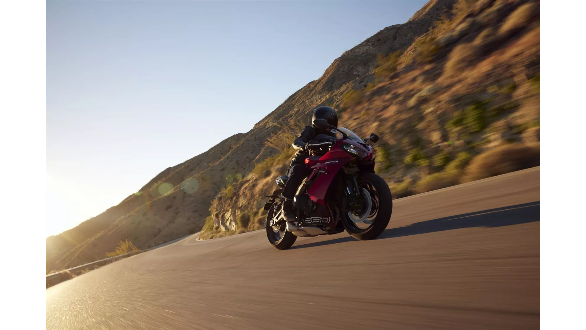 Triumph Daytona 660 - Bild 11 Triumph Daytona 660 - Bild 11