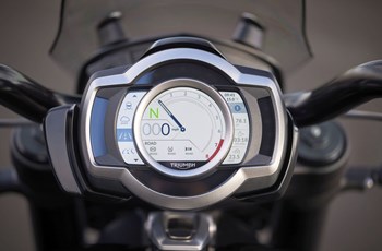 Triumph Rocket 3 Storm GT 2026 - Immagine 7