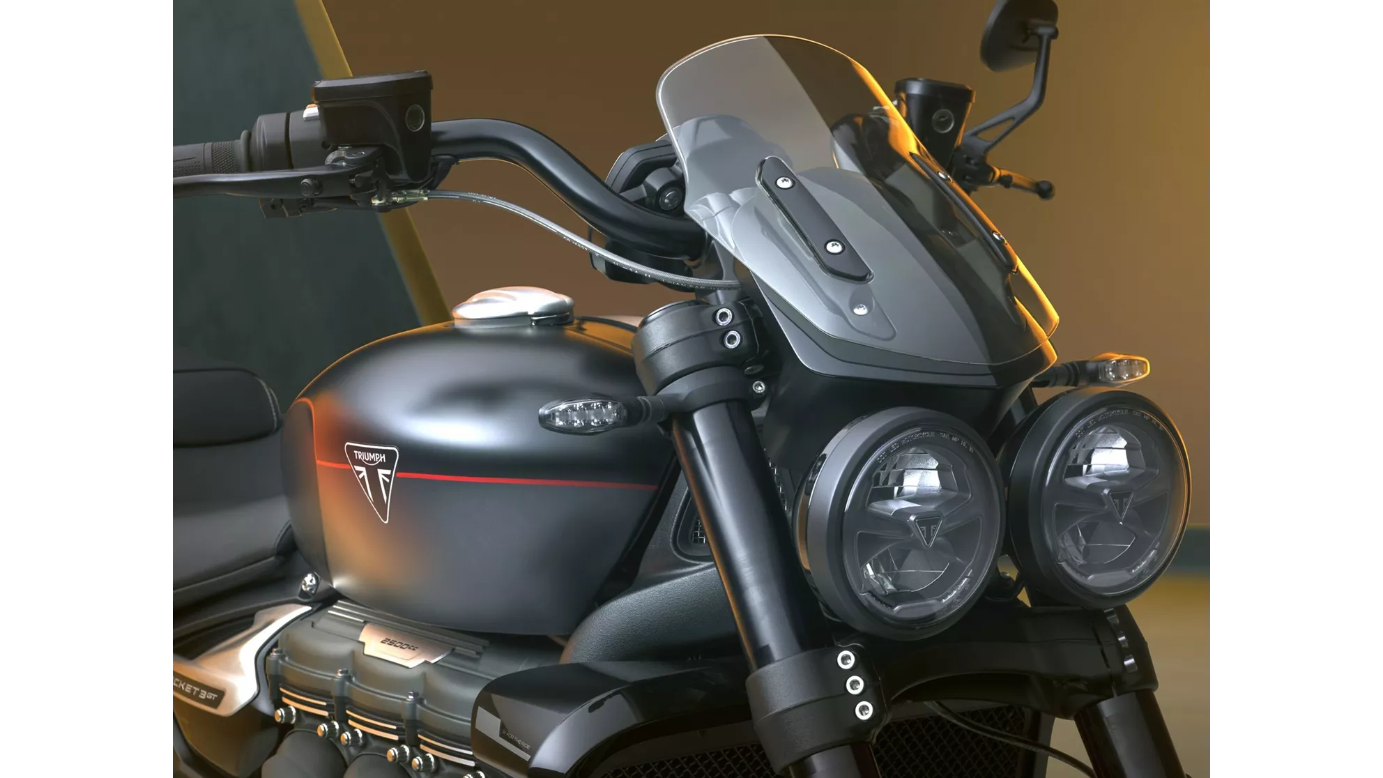 Triumph Rocket 3 Storm GT - Obrázek 17 Triumph Rocket 3 Storm GT - Obrázek 17