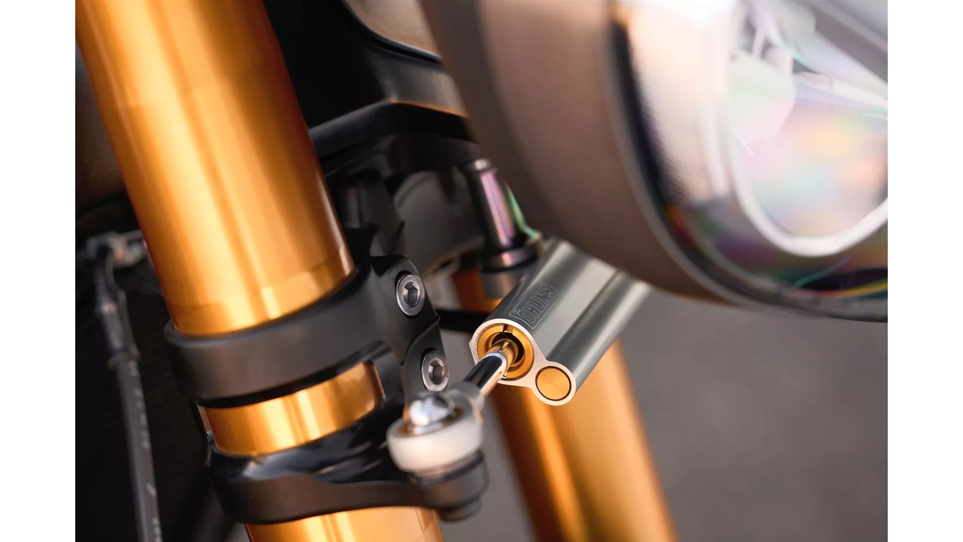 Triumph Speed Triple 1200 RX - Bild 3 Triumph Speed Triple 1200 RX - Bild 3