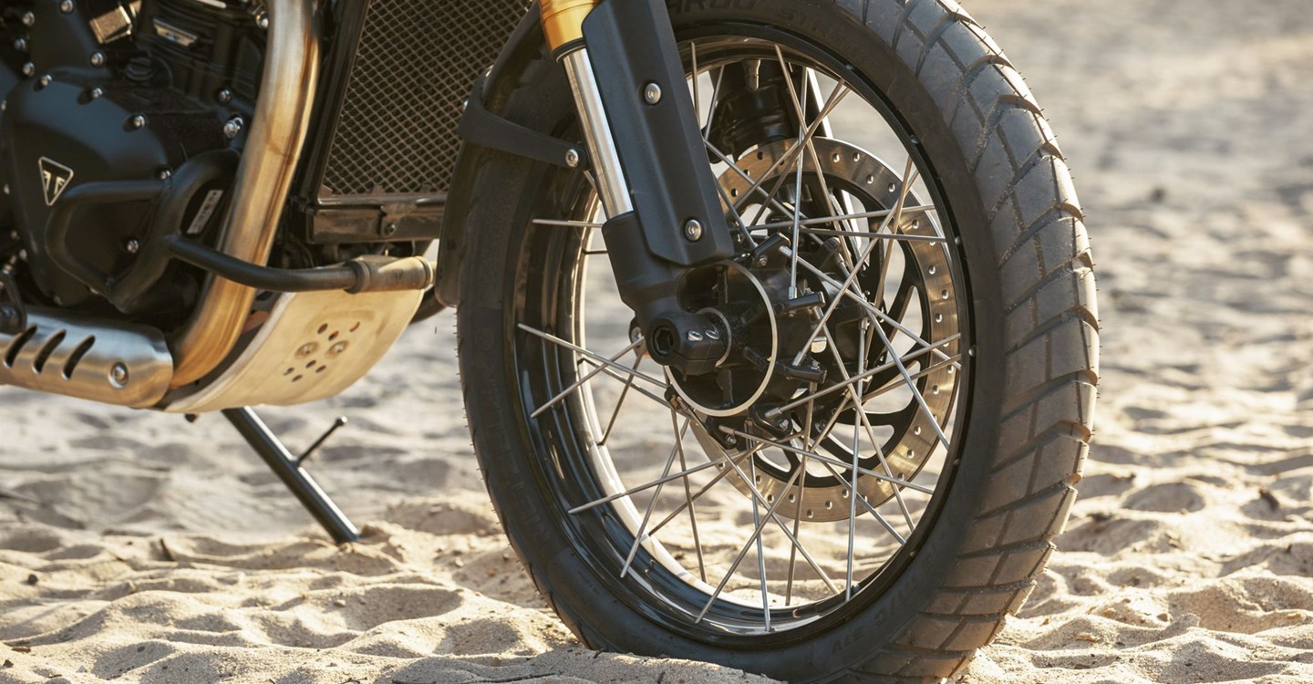 Triumph Scrambler 400 XC