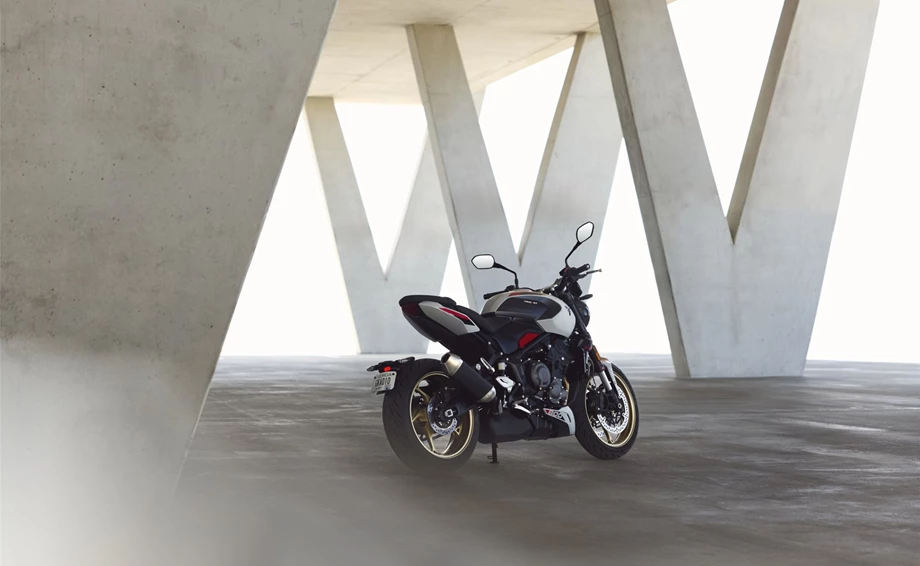 Triumph Trident 800 Bild 3: Triumph Trident 800