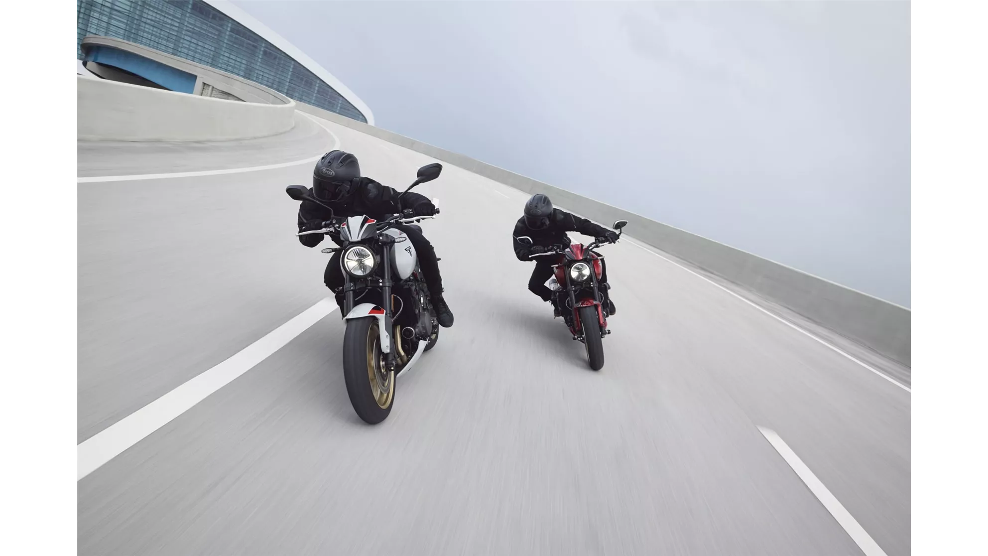 Triumph Trident 800 2026 - Слика 101 Triumph Trident 800 2026 - Слика 101