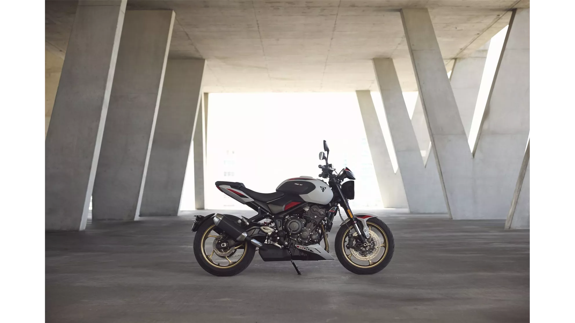 Triumph Trident 800 2026 - Слика 111 Triumph Trident 800 2026 - Слика 111