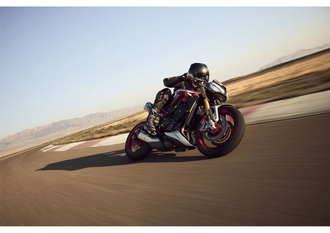 Triumph Street Triple 765 RX 2026 Triumph Street Triple 765 RX 2026