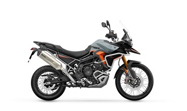 Triumph Tiger 900 Desert Edition 