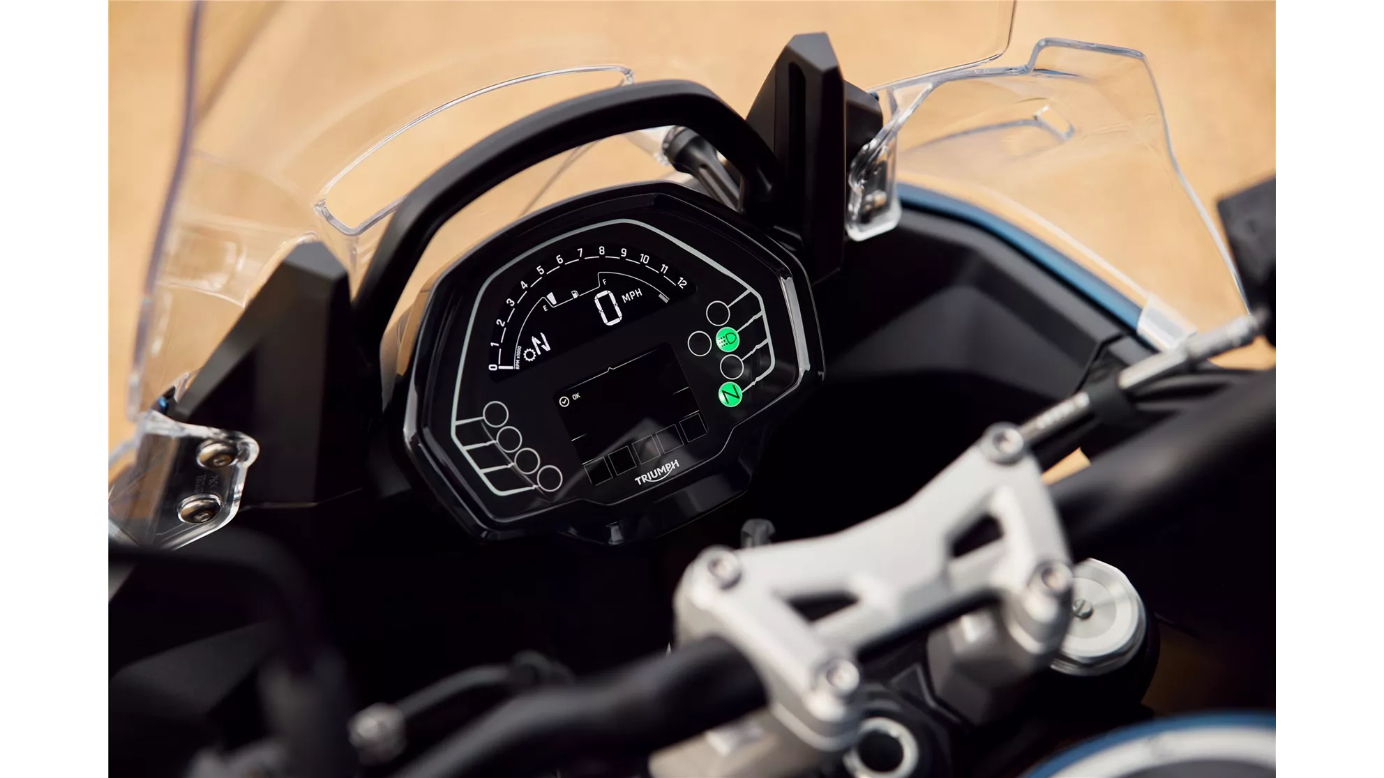 Triumph Tiger Sport 800 Tour - Obrázek 3 Triumph Tiger Sport 800 Tour - Obrázek 3