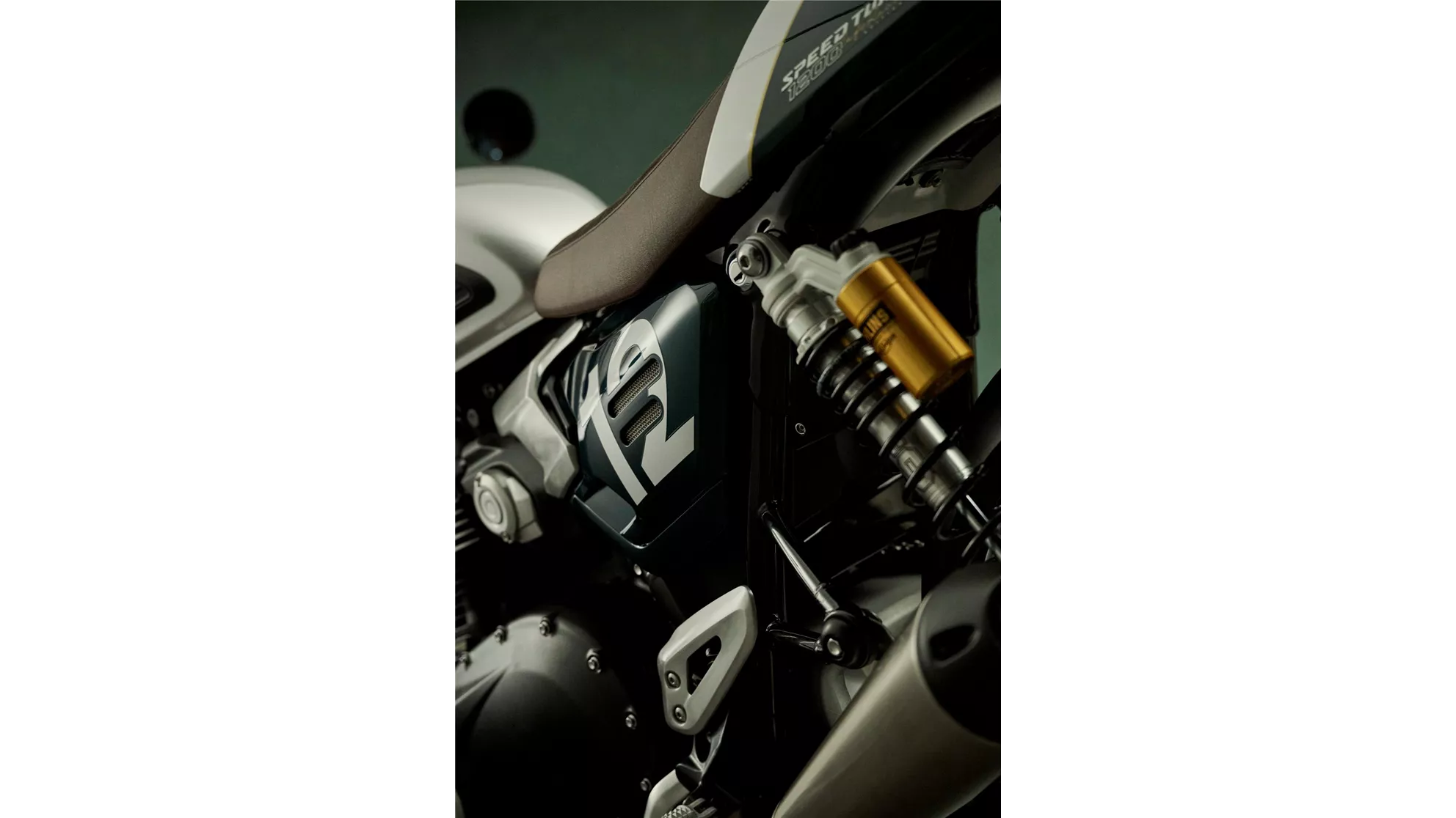 Triumph Speed Twin 1200 Cafe Racer Edition - Obrázek 12 Triumph Speed Twin 1200 Cafe Racer Edition - Obrázek 12