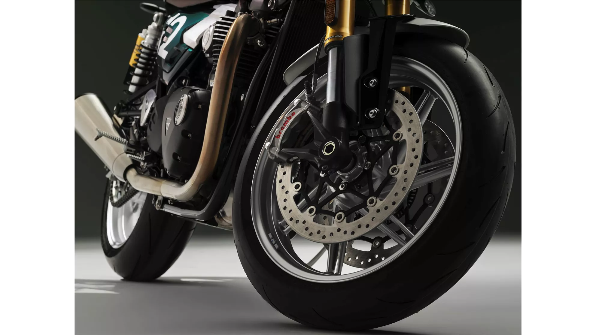 Triumph Speed Twin 1200 Cafe Racer Edition - Obrázek 14 Triumph Speed Twin 1200 Cafe Racer Edition - Obrázek 14