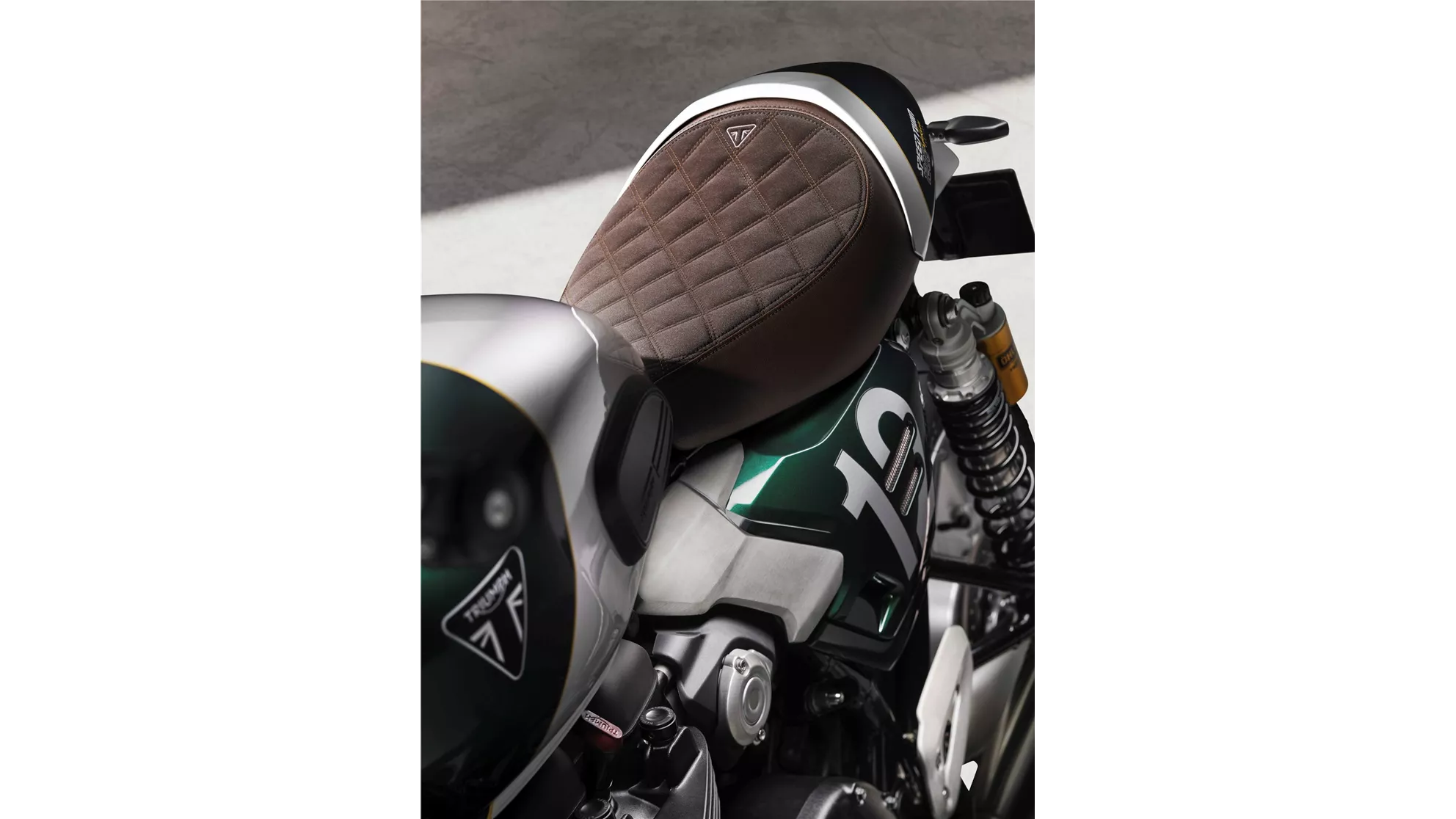 Triumph Speed Twin 1200 Cafe Racer Edition - Obrázek 16 Triumph Speed Twin 1200 Cafe Racer Edition - Obrázek 16