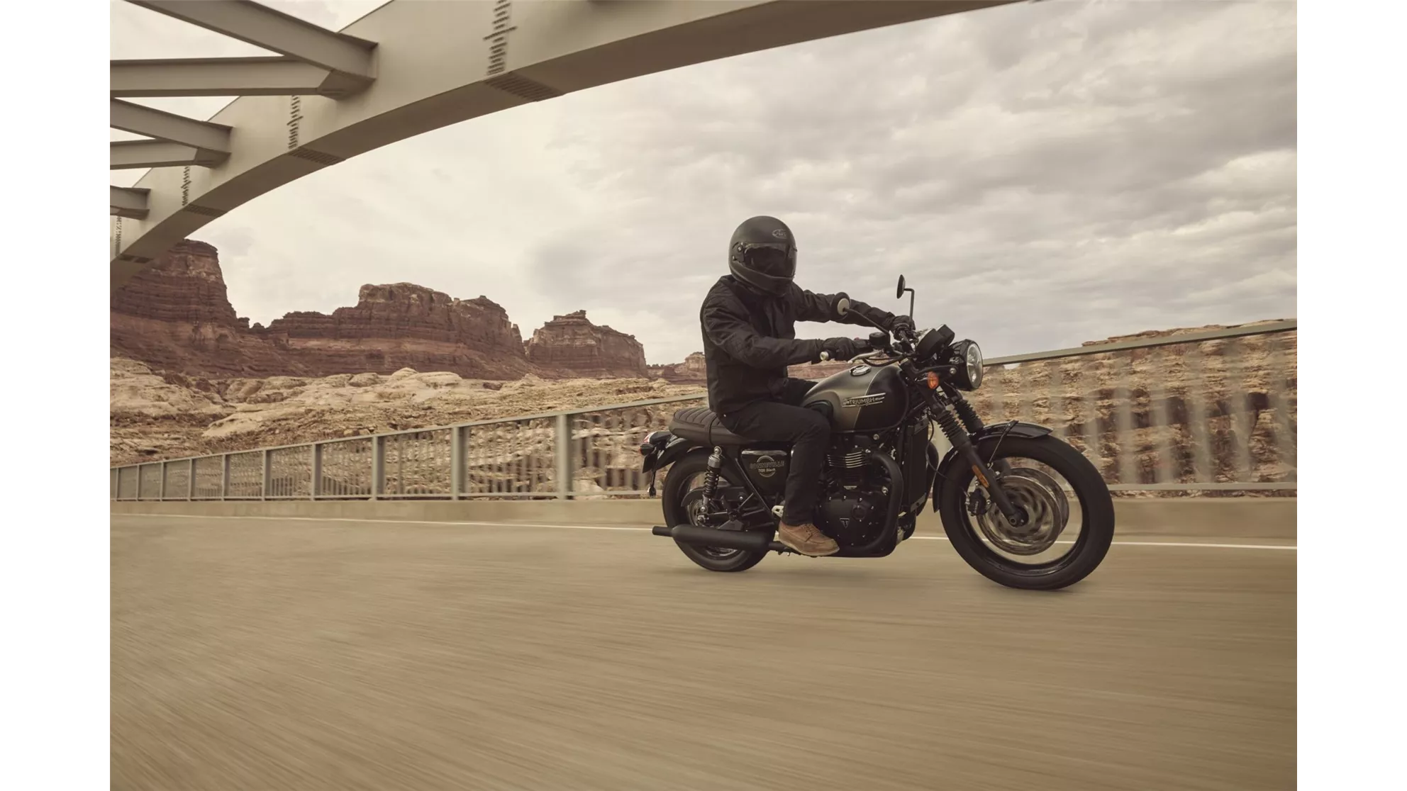 Triumph Bonneville T120 Black - Resim 1 Triumph Bonneville T120 Black - Resim 1