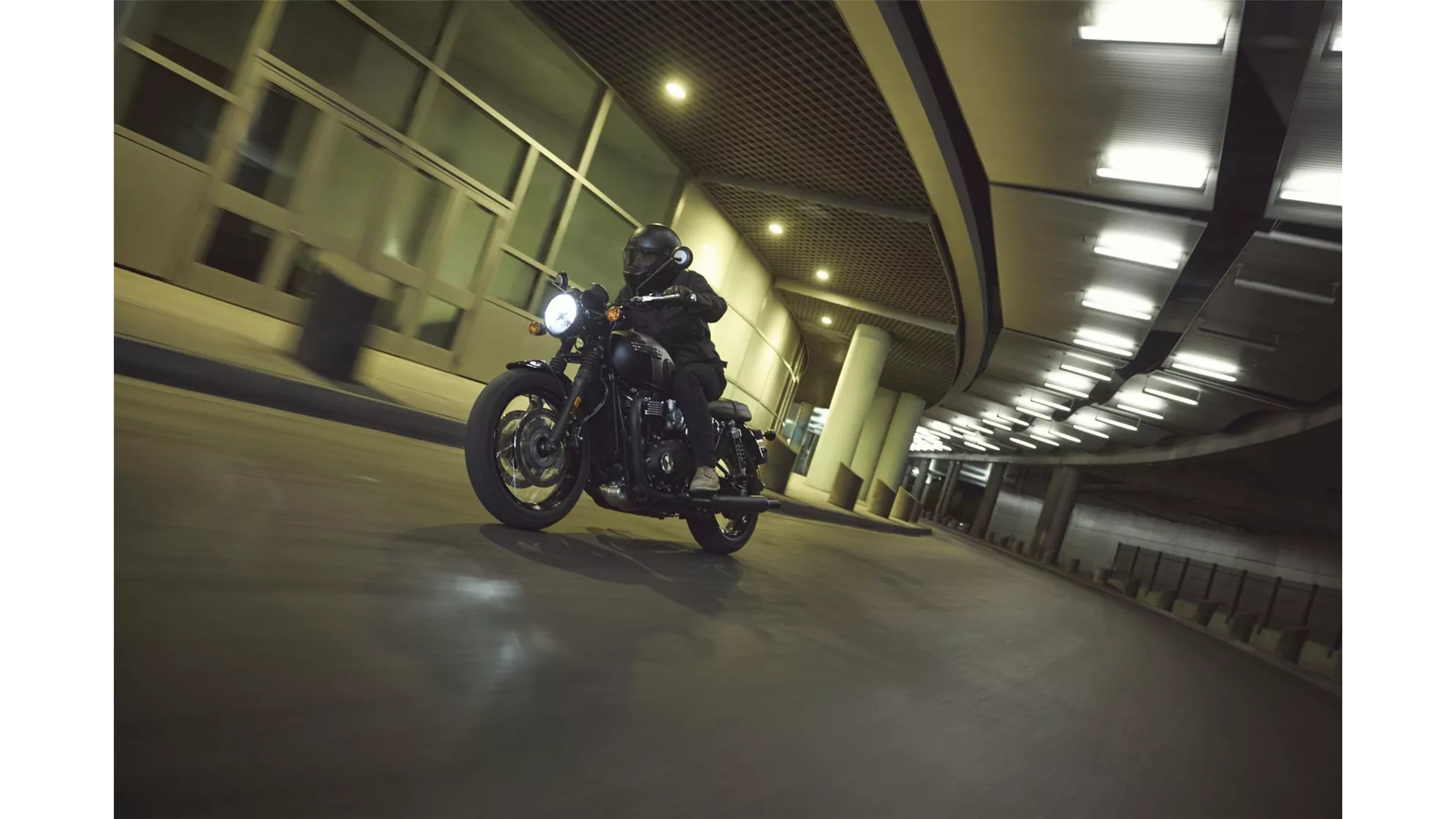 Triumph Bonneville T120 Black - Resim 10 Triumph Bonneville T120 Black - Resim 10