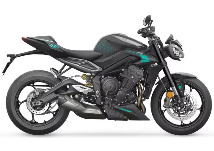 Triumph Speed Triple 1050 2011 vs Triumph Street Triple 765 RS 2026