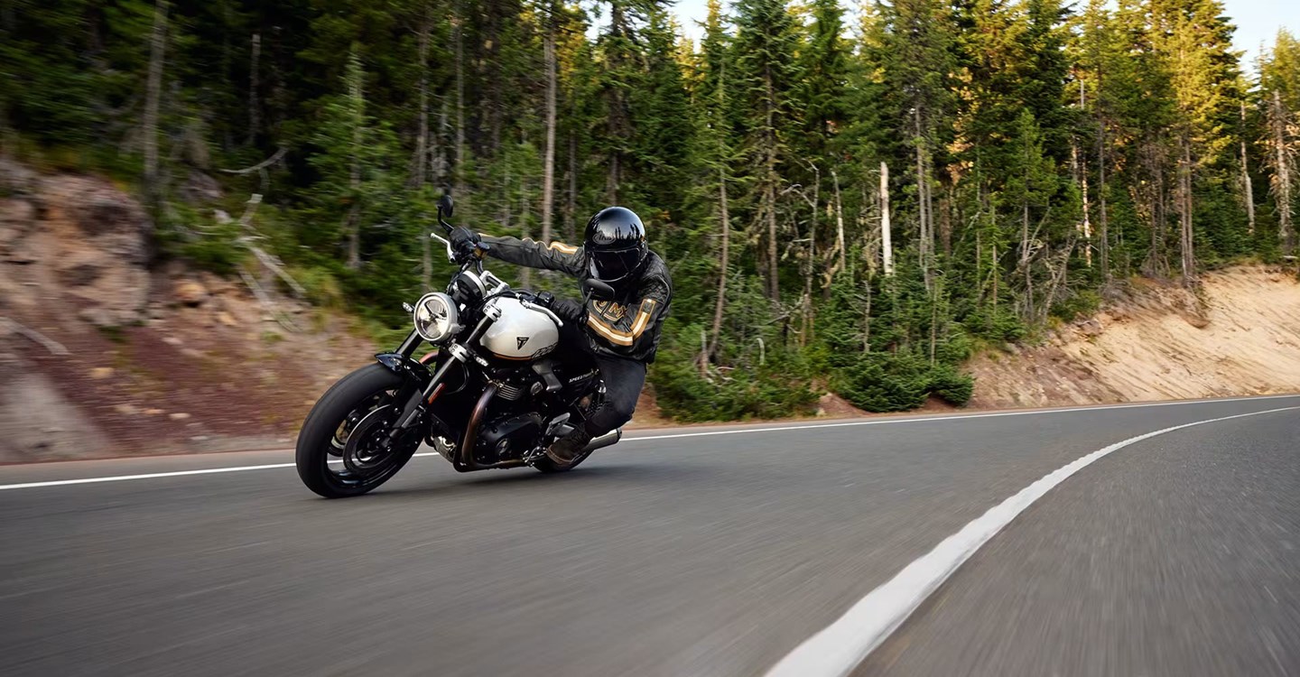 Triumph Speed Twin 1200