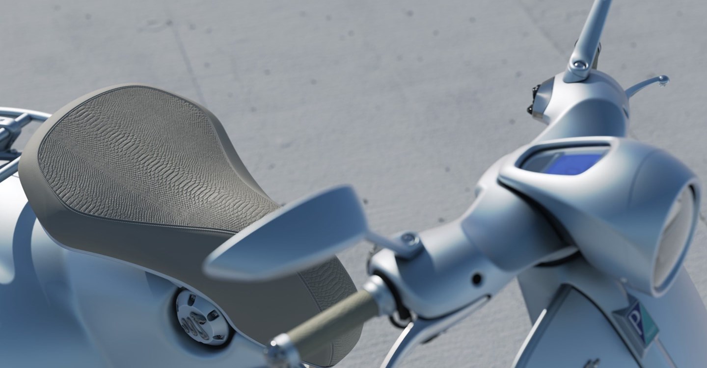 Vespa 946 Snake