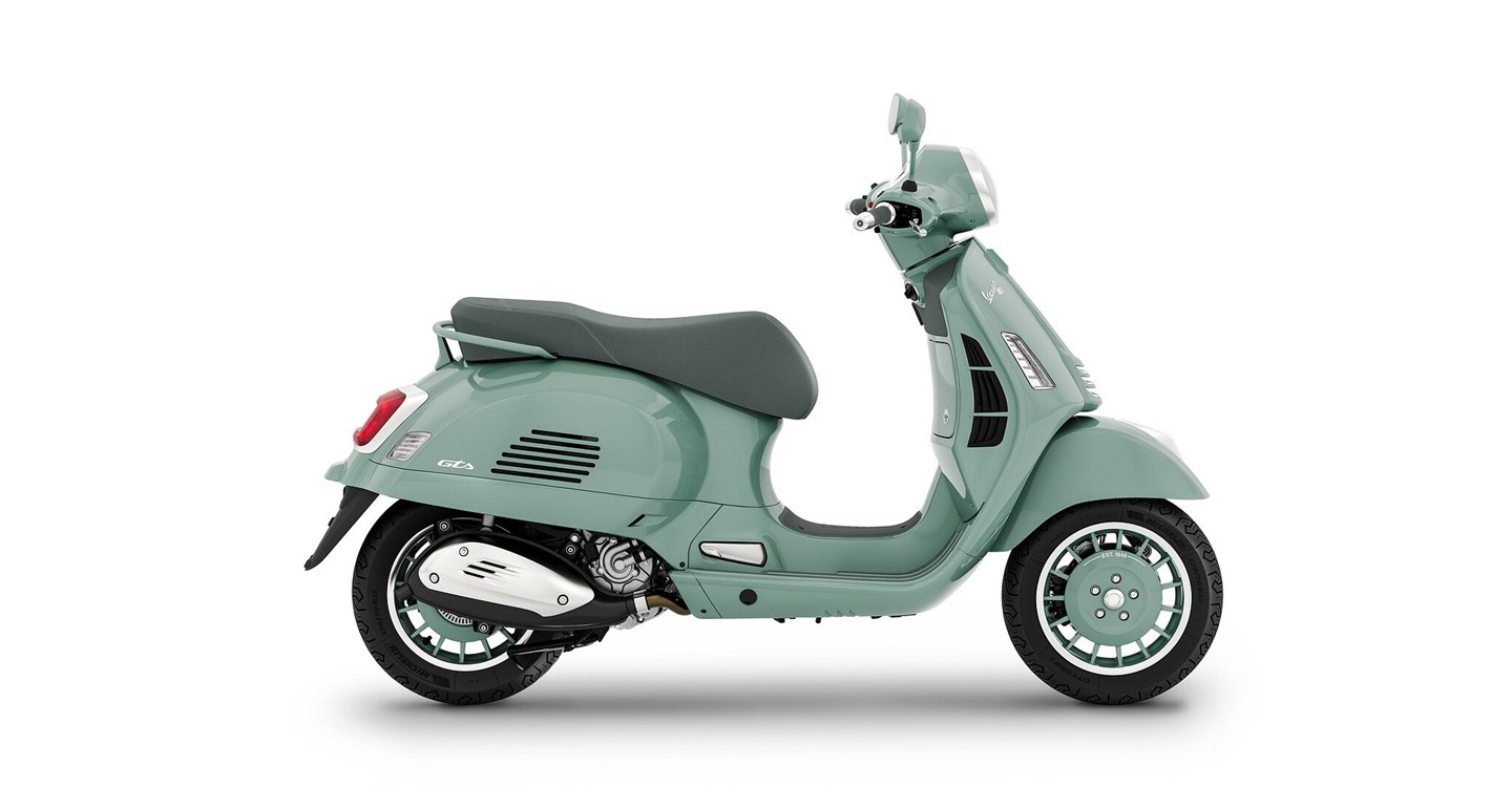 Vespa GTS 80th 310