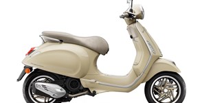 Vespa GTS 125 Super Sport 2026 vs Vespa Primavera 125 S 2026