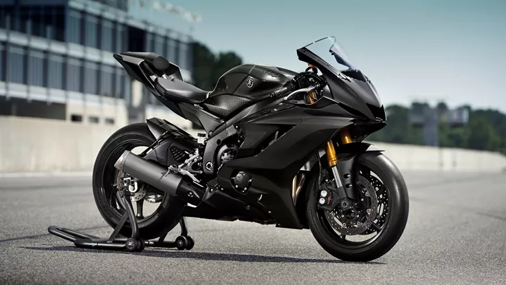 202 R6 Yamaha R6 RACE 2026 - technical data, prices, reviews