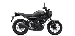 Yamaha XSR125 2026 vs Honda CB125R 2025