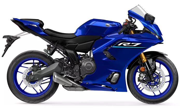 Yamaha R6 RACE 2024 vs Yamaha R7 2026