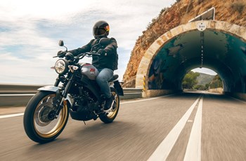 Yamaha XSR125 Legacy 2026 - Immagine 4